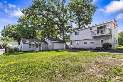 104 Jefferson, Houghton Lake, MI 48629