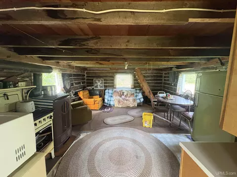 1607 Swanson, Ishpeming, MI 49849 photo 9