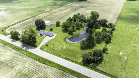 3100 Deckerville, Deckerville, MI 48427 photo 2