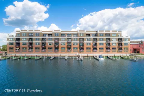 1111 N Water #403, Bay City, MI 48707