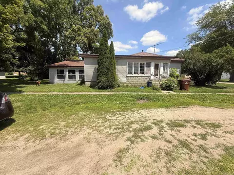 304 W Elba, Perrinton, MI 48871