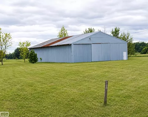 0 Walker, Clyde, MI 48049 photo 2