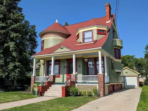 207 N Wenona, Bay City, MI 48706