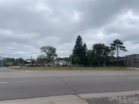 645 Us 41, Ishpeming, MI 49849 photo 7