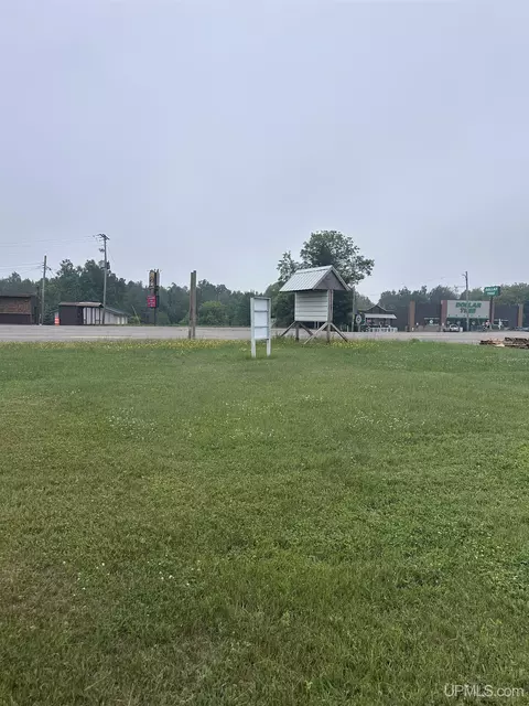 645 Us 41, Ishpeming, MI 49849 photo 4