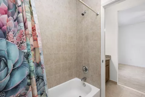 Bath - 53 Evaline, Troy, MI 48085 photo 5 of 8