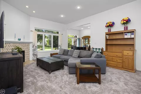 Living - 53 Evaline, Troy, MI 48085 photo 4 of 4