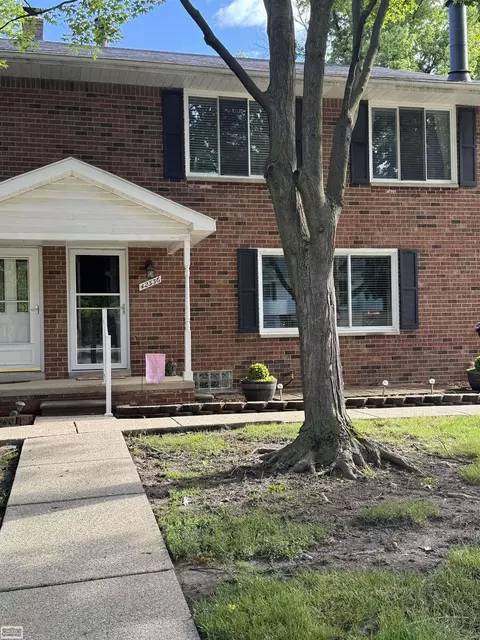 42336 Toddmark, Clinton Township, MI 48038