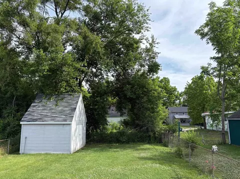 Exterior - 1118 Simcoe, Flint, MI 48507 photo 2 of 2