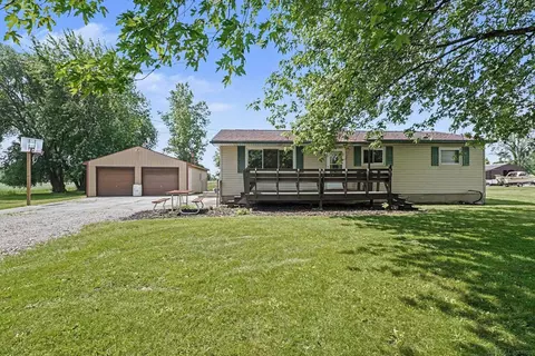 Exterior - 1944 E Riv, Kawkawlin, MI 48631 photo 2 of 8