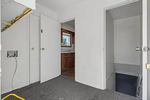 Entry Way - 1944 E Riv, Kawkawlin, MI 48631 photo 1 of 1