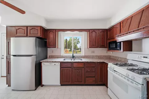 Kitchen - 2745 E Carleton, Adrian, MI 49221 photo 1 of 4