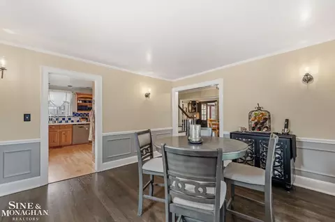 Dining - 580 Hampton, Grosse Pointe Woods, MI 48236 photo 4 of 4