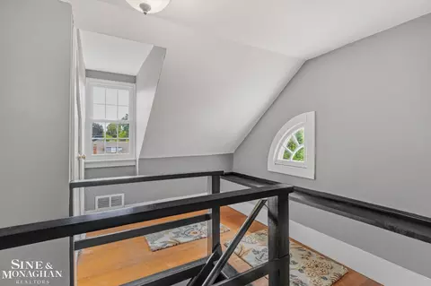 Entry Way - 580 Hampton, Grosse Pointe Woods, MI 48236 photo 11 of 12