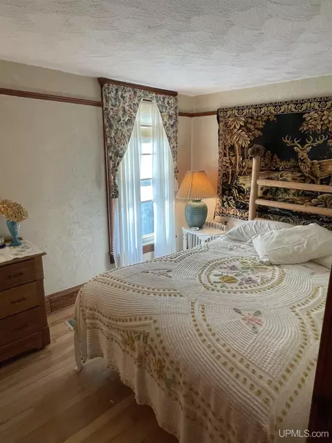 908 Third, Hancock, MI 49930 photo 26