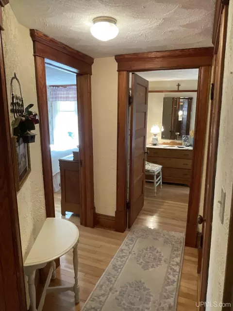 908 Third, Hancock, MI 49930 photo 20