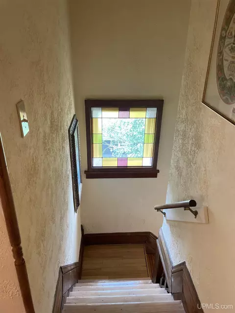 908 Third, Hancock, MI 49930 photo 19
