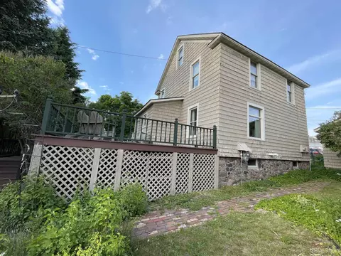 908 Third, Hancock, MI 49930 photo 42