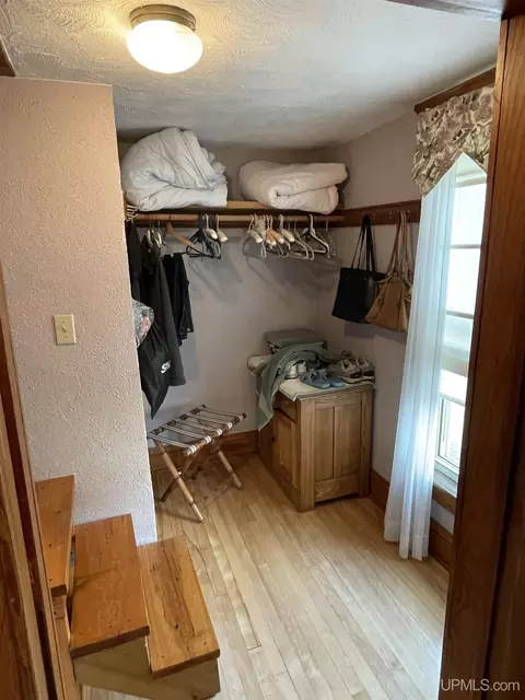 908 Third, Hancock, MI 49930 photo 23