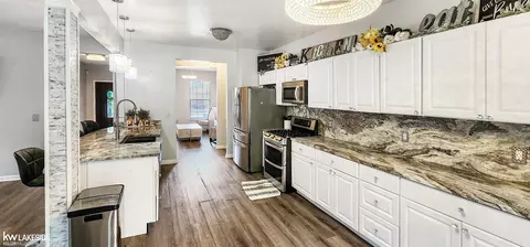Kitchen - 39025 Buckingham, Romulus, MI 48174 photo 2 of 5