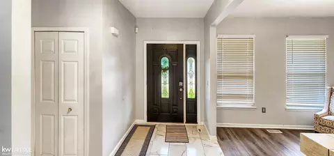 Entry Way - 39025 Buckingham, Romulus, MI 48174 photo 1 of 8