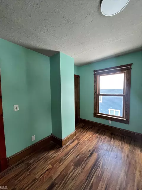 Bedroom - 600 W Biddle, Jackson, MI 49203 photo 4 of 4