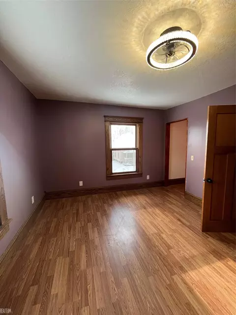 Bedroom - 600 W Biddle, Jackson, MI 49203 photo 2 of 4