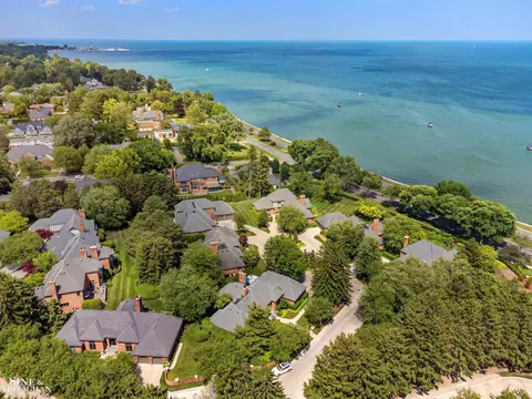 View/Area - 20 Windemere, Grosse Pointe Farms, MI 48236 photo 6 of 11