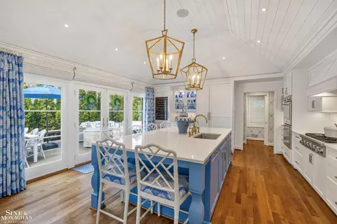 Kitchen - 20 Windemere, Grosse Pointe Farms, MI 48236 photo 1 of 11