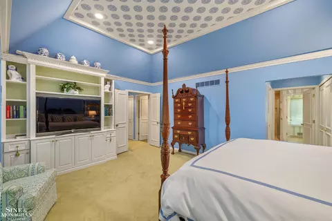 Bedroom - 20 Windemere, Grosse Pointe Farms, MI 48236 photo 3 of 5