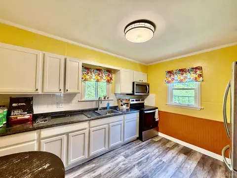 Kitchen - 219 S Angeline, Ishpeming, MI 49849 photo 2 of 3