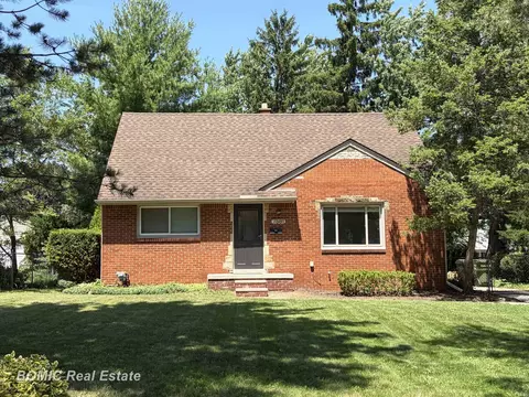 7581 St John, Shelby Township, MI 48317