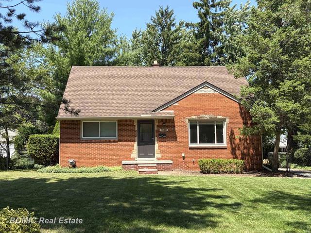 7581 St John, Shelby Township, MI 48317