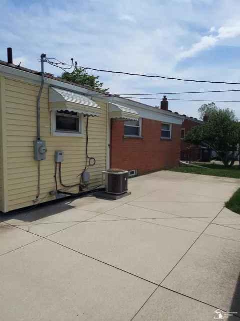 Exterior - 8324 Huron, Taylor, MI 48180 photo 6 of 6