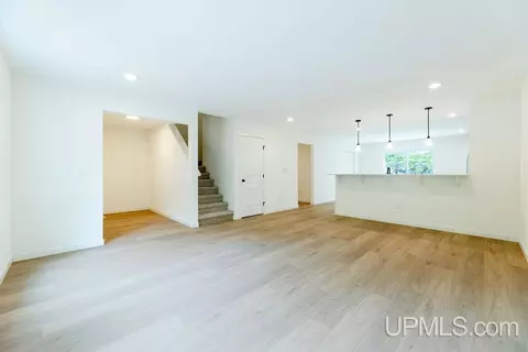 Living - 403 25th, Gladstone, MI 49837 photo 1 of 1