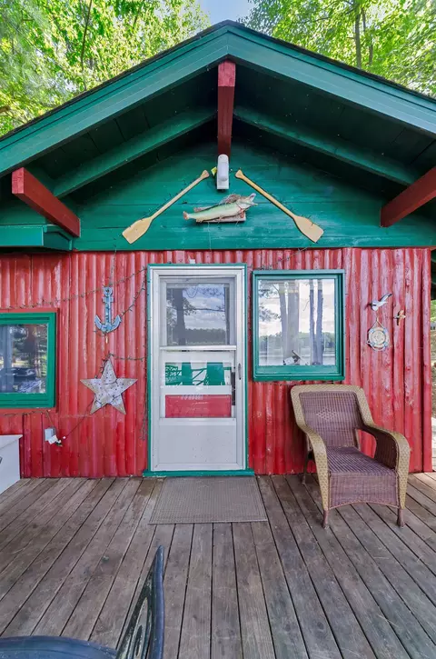 Exterior - 5388 Jerry, Gladwin, MI 48624 photo 9 of 15