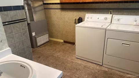 114 W Wright, Marquette, MI 49855 photo 29