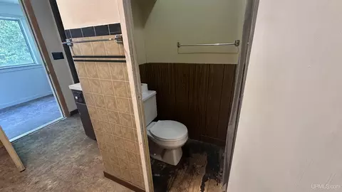 114 W Wright, Marquette, MI 49855 photo 16