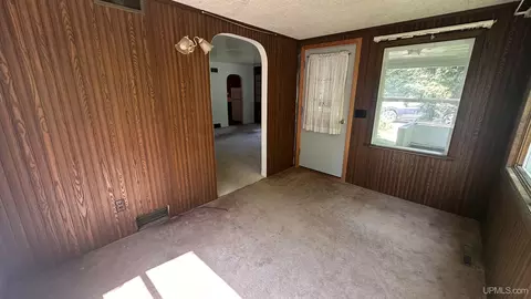 114 W Wright, Marquette, MI 49855 photo 9