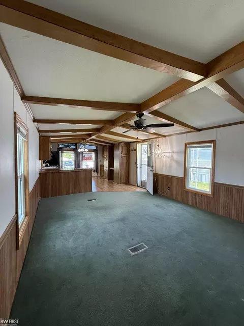 11 Peach Tree, Davison, MI 48423 photo 2