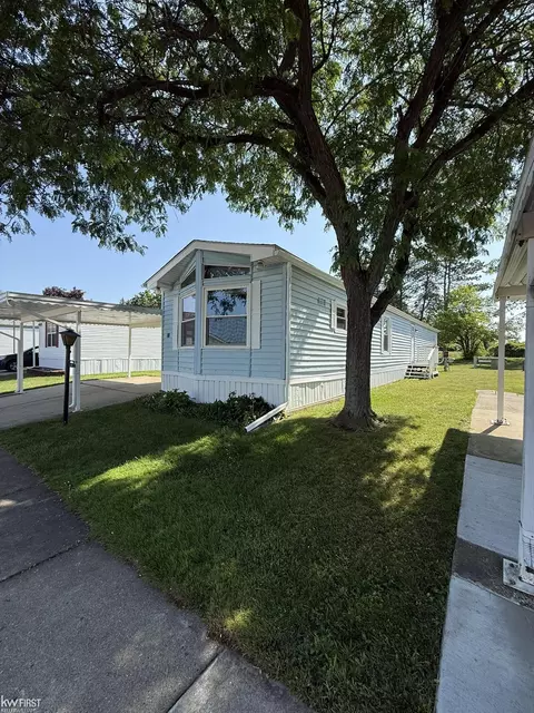 11 Peach Tree, Davison, MI 48423 photo 17