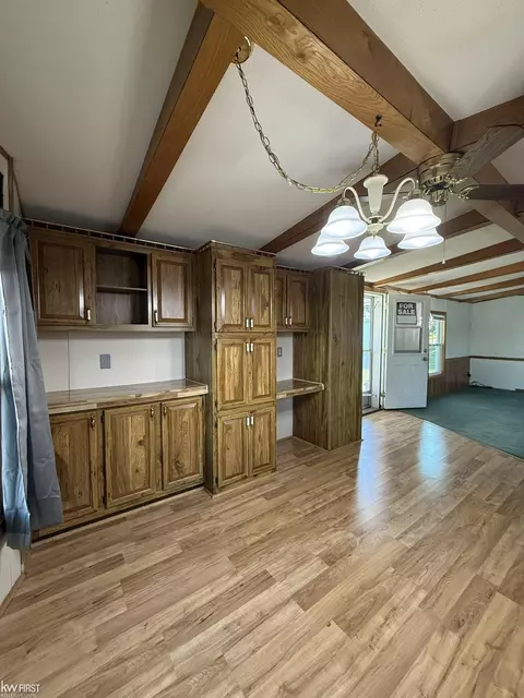11 Peach Tree, Davison, MI 48423 photo 6