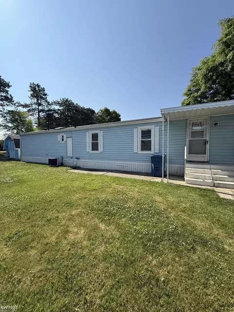 11 Peach Tree, Davison, MI 48423 photo 18
