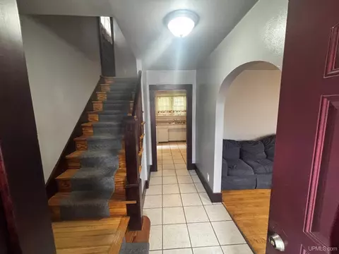 Entry Way - 207 S 2nd, Ishpeming, MI 49849 photo 1 of 3