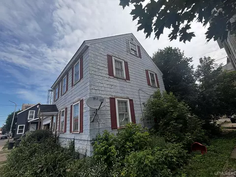 Exterior - 207 S 2nd, Ishpeming, MI 49849 photo 2 of 2
