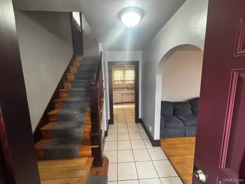 Entry Way - 207 S 2nd, Ishpeming, MI 49849 photo 1 of 3