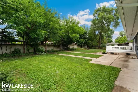 Exterior - 28197 Roan, Warren, MI 48093 photo 5 of 6