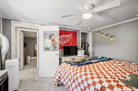 Bedroom - 2015 School, Ishpeming, MI 49849 photo 4 of 8