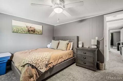 Bedroom - 2015 School, Ishpeming, MI 49849 photo 2 of 8