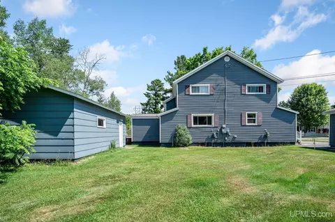 Exterior - 2015 School, Ishpeming, MI 49849 photo 2 of 5